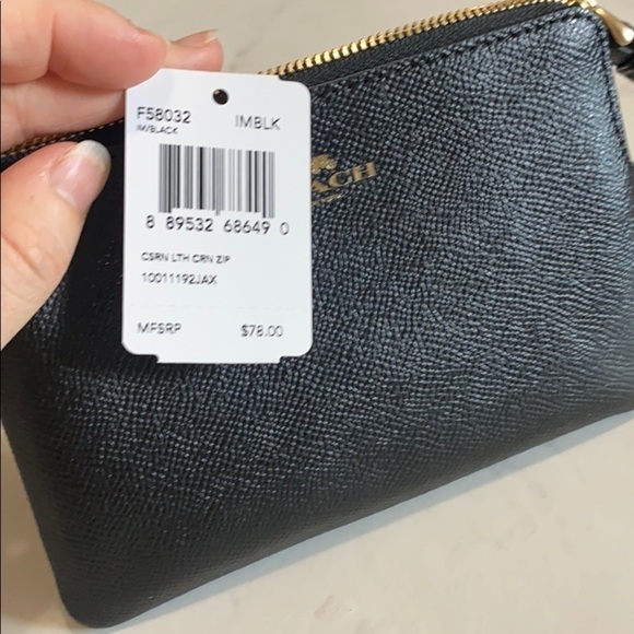 Black Coach Corner Zip wristlet fit IPhone/Android - Picture 5 of 5